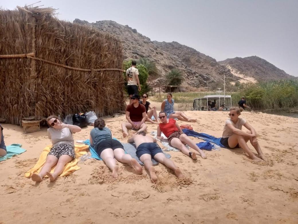 Go Inn Backpackers Asszuán Kültér fotó